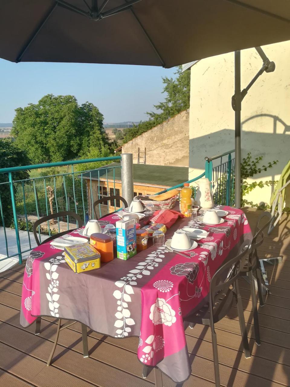 Flopre Bed and Breakfast Flocourt Exteriör bild